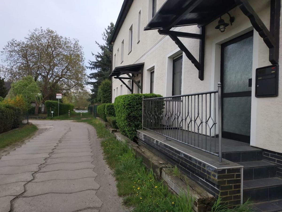 Fw Budueren Mit Oeffentlichem Wasserzugang Ketzin Luaran gambar